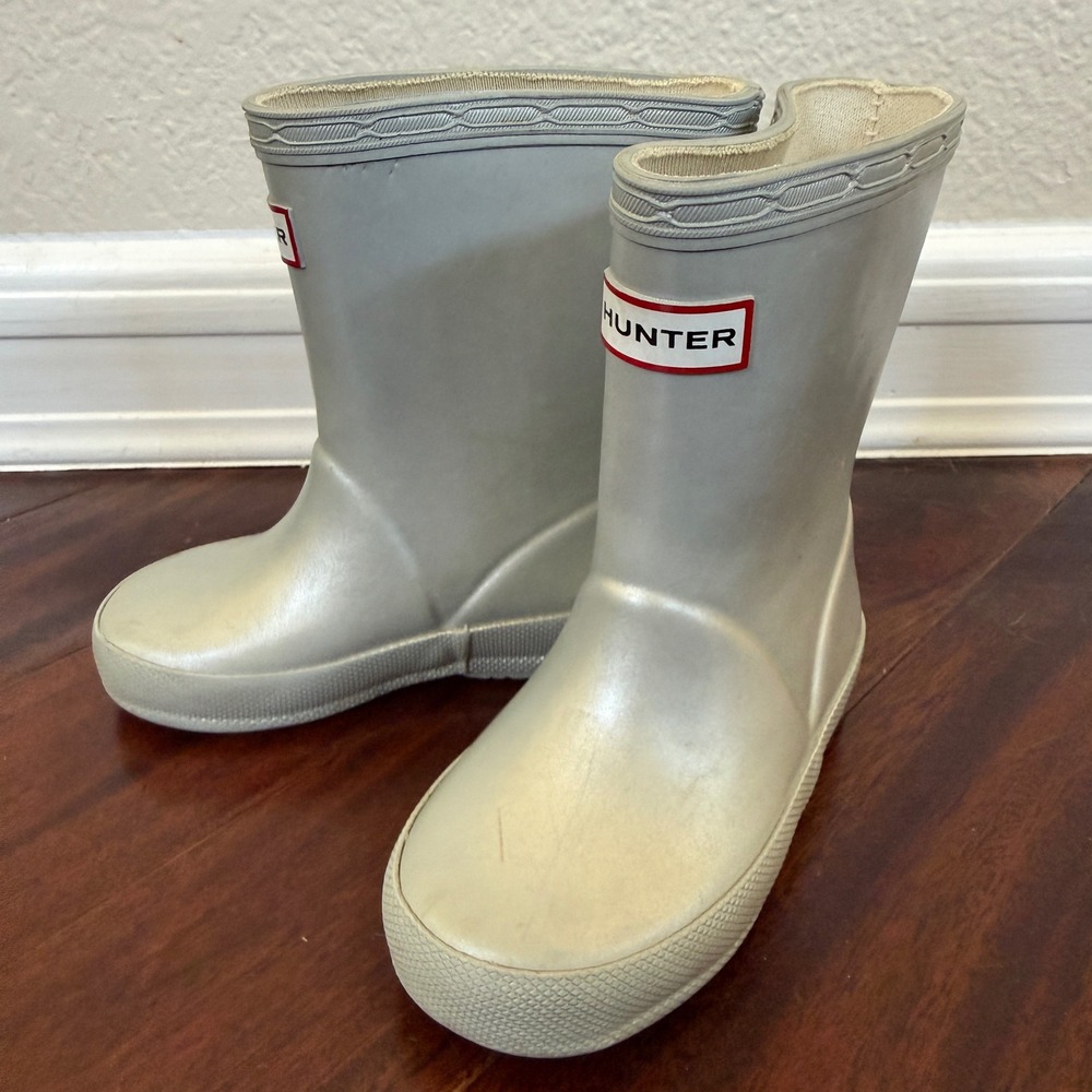 Hunter Kids First Classic Silver Gray Rain Boots Waterproof Size 9 Toddler Kids